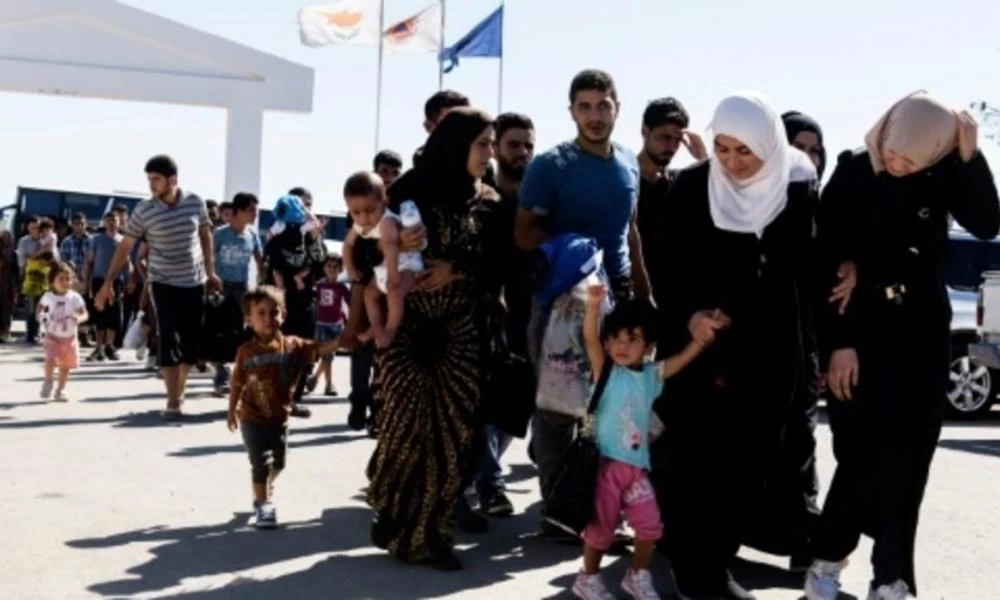 Κύπρος: Σύροι μετανάστες με ύποπτα προφίλ στα κοινωνικά μέσα